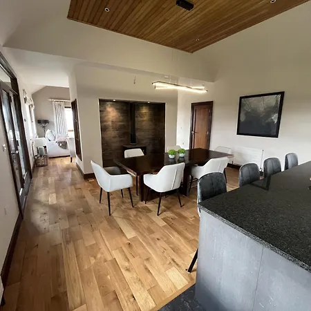 Ferienhaus Modern With Sea Views Spiddal
