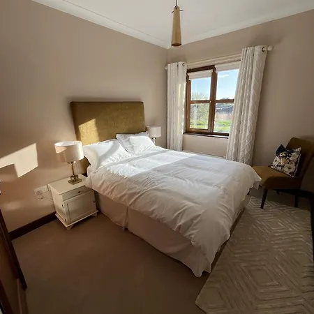 Modern With Sea Views Ferienhaus Spiddal